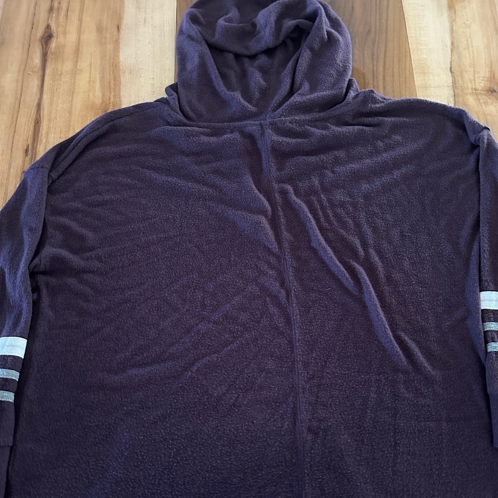 MIX BY 41 HAWTHORN
Kallon Brushed Knit Hoodie